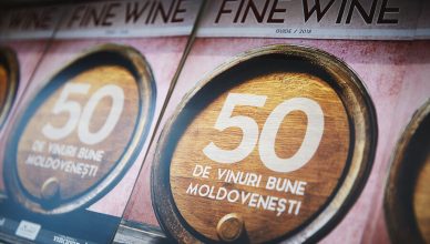 Fine Wine Guide 2018 este un ghid ce contine 50 de vinuri reprezentative din Republica Moldova, realizat de Andrei Cibotaru și Victor Bunescu