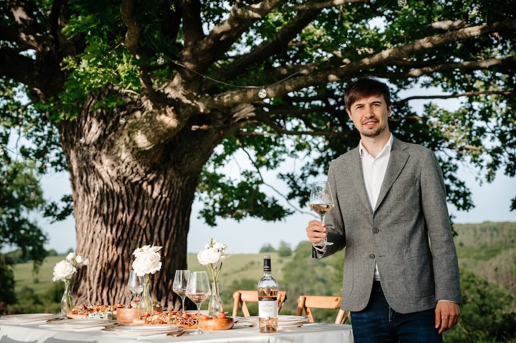 CEO Andrian Davidescu: “Susțin promovarea comună: suntem cu toții mici față de regiunile cu sute de ani de brand equity”